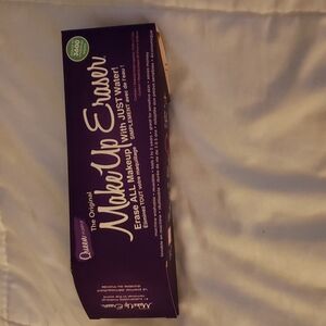 Queen purple THE ORIGINAL MAKEUP ERASER